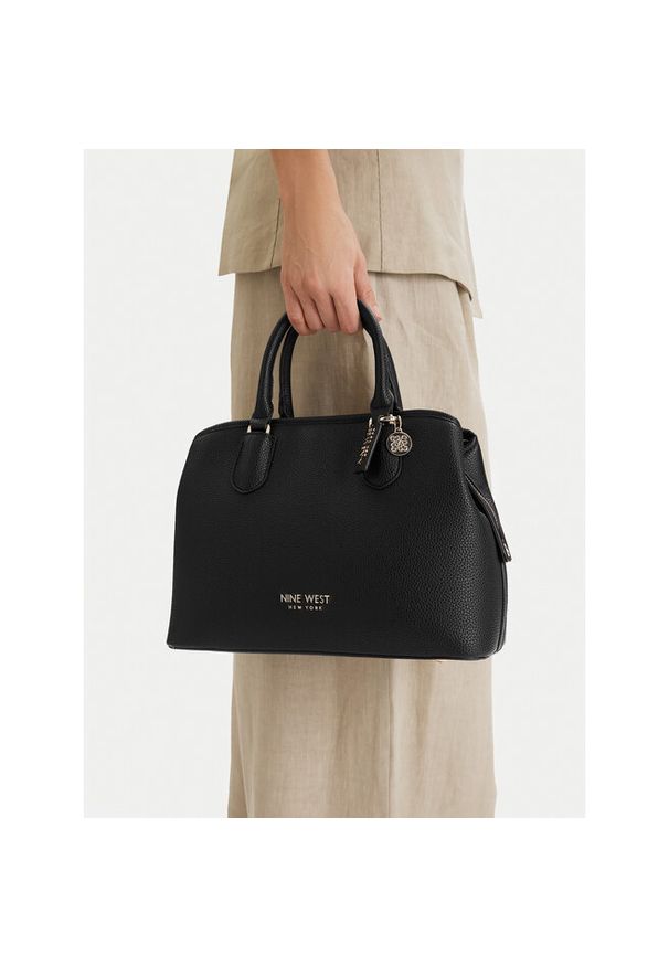 Torebka Nine West. Kolor: czarny