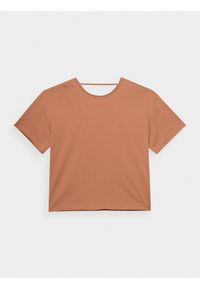 outhorn - T-shirt z dekoltem na plecach damski Outhorn - pomarańczowy. Okazja: na co dzień. Typ kołnierza: dekolt na plecach. Kolor: pomarańczowy. Materiał: bawełna, dzianina. Długość rękawa: krótki rękaw. Długość: krótkie. Wzór: gładki. Styl: casual