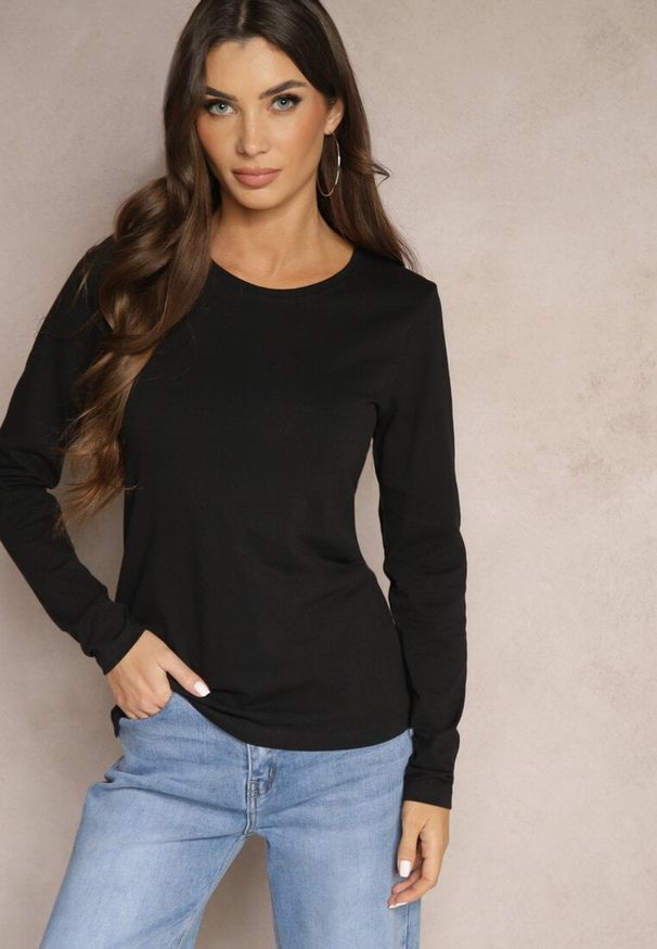 Renee - Czarna Bluzka Basic Longsleeve Bawełniana Dolzedra. Okazja: na spotkanie biznesowe, na co dzień. Kolor: czarny. Materiał: bawełna. Długość rękawa: długi rękaw. Styl: klasyczny, casual, elegancki, biznesowy