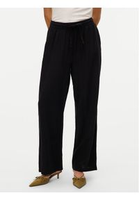 Vero Moda Spodnie materiałowe Linn 10305091 Czarny Loose Fit. Kolor: czarny. Materiał: len, wiskoza