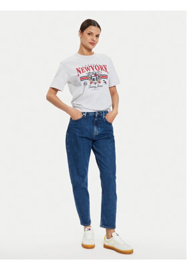 Tommy Jeans T-Shirt Vintage DW0DW18410 Szary Relaxed Fit. Kolor: szary. Materiał: bawełna. Styl: vintage