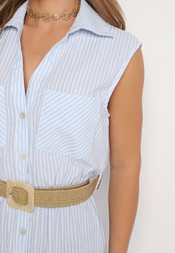 Born2be - Niebieska Bawełniana Sukienka Koszulowa z Gumką w Talii i Paskiem z Klamrą Xalorea. Kolor: niebieski. Materiał: bawełna. Wzór: paski. Typ sukienki: koszulowe