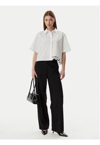 Karl Lagerfeld - KARL LAGERFELD Koszula B2W11017 Biały Loose Fit. Typ kołnierza: dekolt w karo. Kolor: biały. Materiał: bawełna #4