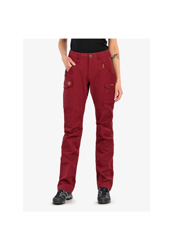 Fjällräven - Spodnie trekkingowe damskie Fjallraven Nikka Trousers Curved. Kolor: czerwony