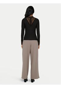 only - ONLY Bluzka Tilde 15344695 Czarny Regular Fit. Kolor: czarny. Materiał: syntetyk #2