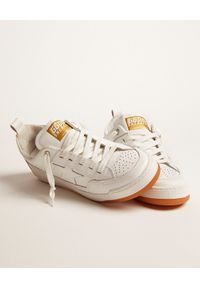 GOLDEN GOOSE - Białe sneakersy Yeah. Kolor: biały. Materiał: guma. Szerokość cholewki: normalna. Wzór: aplikacja #8