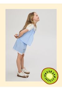 Reserved - Szorty z falbankami - jasnoniebieski. Kolor: niebieski. Materiał: bawełna, tkanina #1