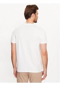 s.Oliver T-Shirt 2129860 Biały Regular Fit. Kolor: biały. Materiał: bawełna