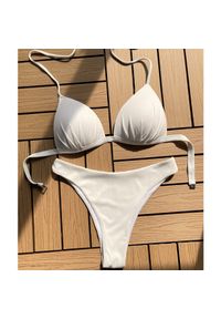Intica - Bikini z figami na plażę i basen Luissa. Kolor: biały. Materiał: materiał. Wzór: gładki