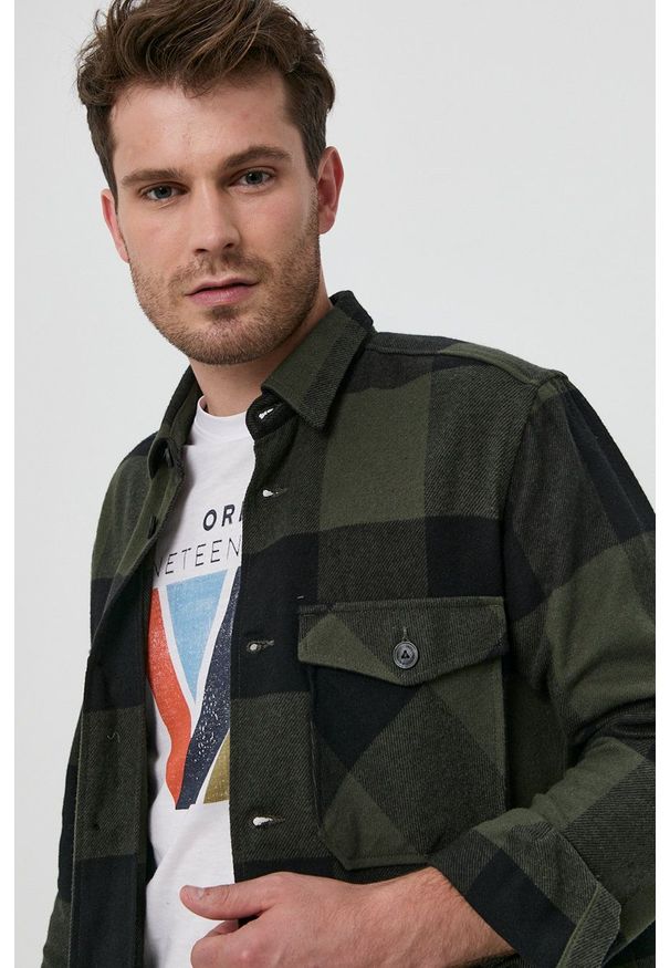 Only & Sons Koszula bawełniana męska kolor zielony relaxed z kołnierzykiem klasycznym. Typ kołnierza: kołnierzyk klasyczny. Kolor: zielony. Materiał: bawełna. Styl: klasyczny