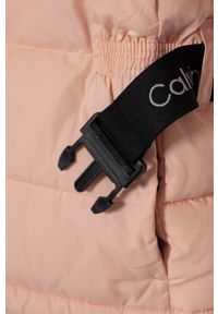 Calvin Klein Jeans kurtka dziecięca kolor różowy. Okazja: na co dzień. Kolor: różowy. Materiał: poliester. Styl: casual #3