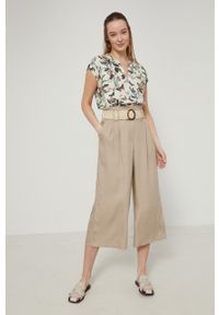 medicine - Medicine spodnie damskie kolor beżowy fason culottes high waist. Stan: podwyższony. Kolor: beżowy. Materiał: jedwab, materiał, tkanina