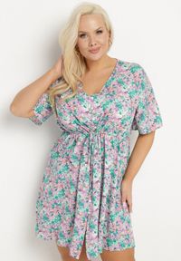 Born2be - Miętowa Koszulowa Sukienka z Wiskozą Ozdobiona Wiązaniem Edirilira. Okazja: na co dzień. Typ kołnierza: dekolt w kształcie V. Kolor: miętowy. Wzór: aplikacja. Typ sukienki: koszulowe. Materiał: wiskoza. Długość rękawa: krótki rękaw. Sezon: lato. Styl: klasyczny, casual, elegancki #5