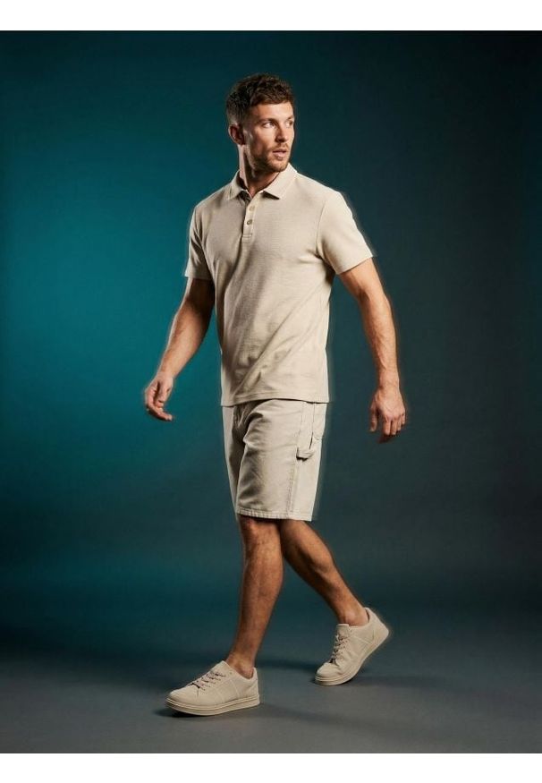 Sinsay - Bawełniane szorty baggy - kremowy. Kolor: kremowy. Materiał: bawełna