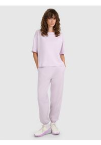 4f - 4F T-shirt oversize gładki damski - fioletowy XS. Okazja: na co dzień. Kolor: fioletowy. Materiał: jersey, bawełna. Długość rękawa: krótki rękaw. Długość: krótkie. Wzór: gładki. Styl: casual, klasyczny, sportowy #2