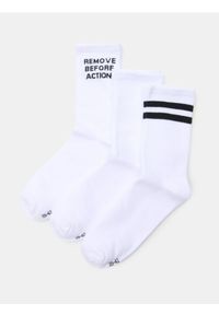 Sinsay - Prążkowane skarpetki 3 pack - biały. Kolor: biały. Materiał: prążkowany #1