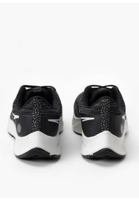 Nike - Buty do biegania męskie NIKE AIR ZOOM PEGASUS 38 SHIELD. Okazja: na co dzień, na spacer, do pracy. Kolor: czarny. Model: Nike Zoom. Sport: turystyka piesza #4
