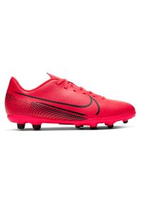 Buty piłkarskie korki dla dzieci Nike Mercurial Vapor 13 Club MG AT8161. Materiał: skóra, syntetyk. Szerokość cholewki: normalna. Sport: piłka nożna #1