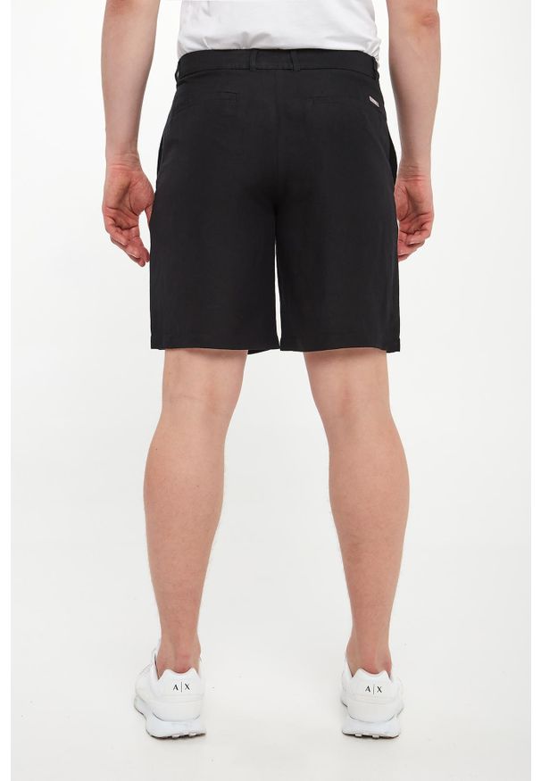 Armani Exchange - Bermudy męskie z lnem ARMANI EXCHANGE. Materiał: len