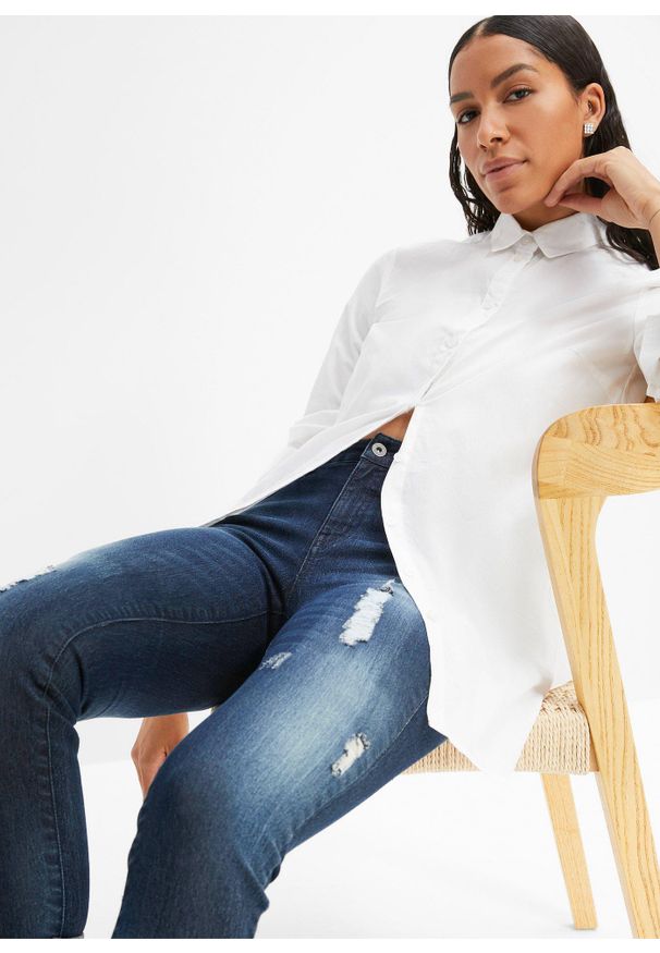 bonprix - Dżinsy SKINNY ze stretchem, mid waist. Kolor: niebieski