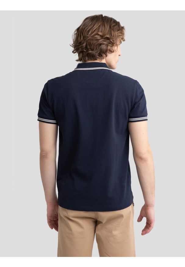 Big-Star - Koszulka męska polo granatowa Wladym 403. Okazja: na co dzień. Typ kołnierza: polo. Kolor: niebieski. Materiał: materiał, dzianina, jeans. Wzór: nadruk. Styl: elegancki, casual