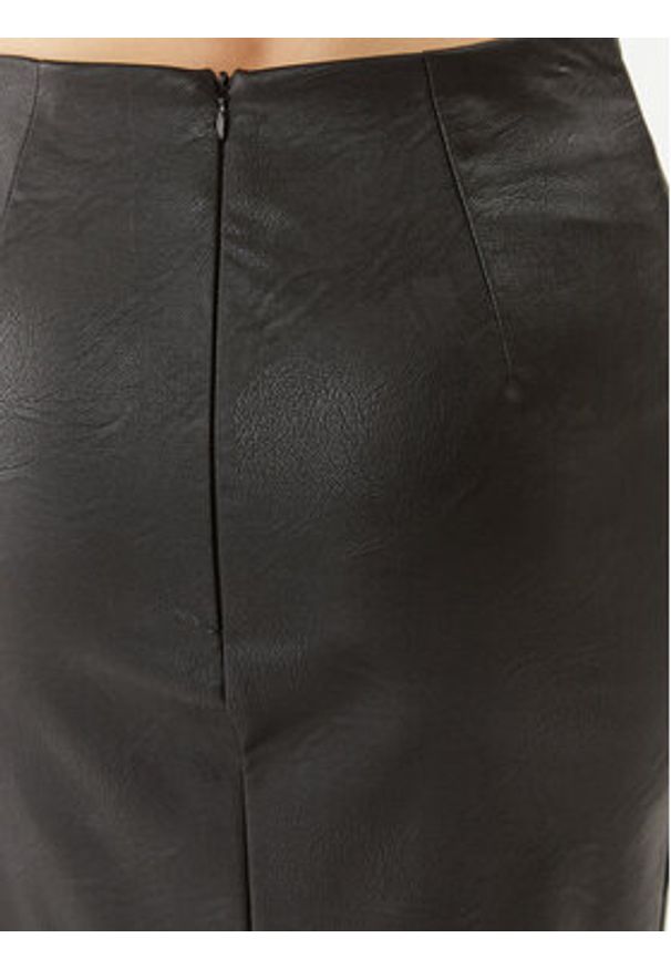 Rinascimento Spódnica z imitacji skóry CFC0115150003 Czarny Regular Fit. Kolor: czarny. Materiał: wiskoza