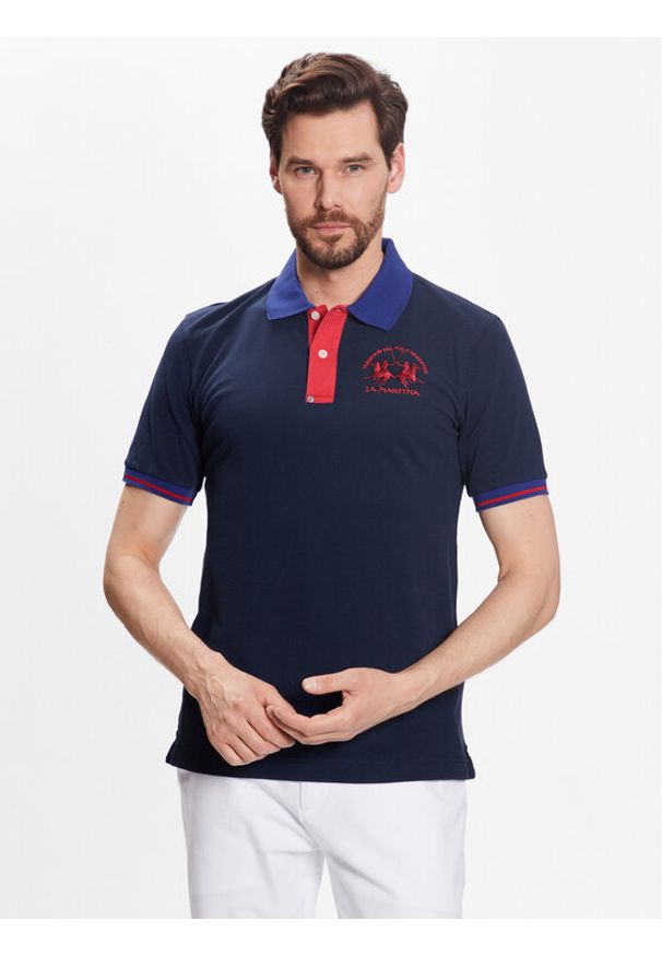 La Martina Polo VMP005 PK001 Granatowy Slim Fit. Typ kołnierza: polo. Kolor: niebieski. Materiał: bawełna