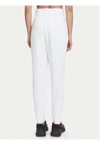 Nike Spodnie dresowe Court DA4722 Biały Slim Fit. Kolor: biały. Materiał: syntetyk #4