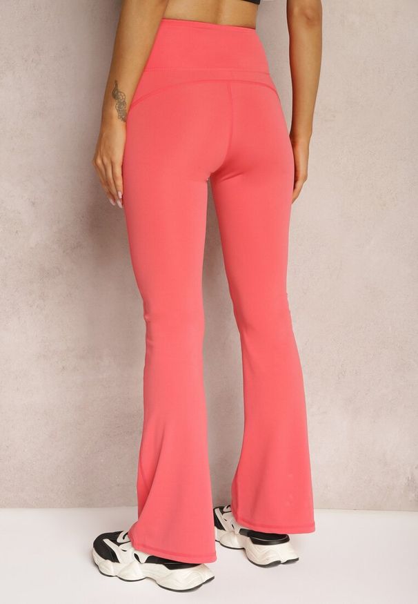 Renee - Różowe Spodnie Dzwony High Waist z Gumką w Talii Laramae. Okazja: na co dzień. Stan: podwyższony. Kolor: różowy. Materiał: tkanina. Styl: casual