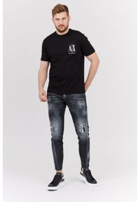 Armani Exchange - ARMANI EXCHANGE Czarny t-shirt męski z wyszywanym logo. Kolor: czarny. Materiał: prążkowany