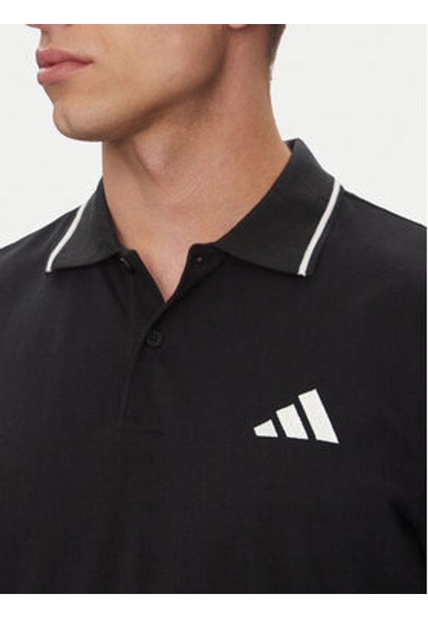 Adidas - adidas Polo Essentials Small Logo JE9023 Czarny Regular Fit. Typ kołnierza: polo. Kolor: czarny. Materiał: bawełna