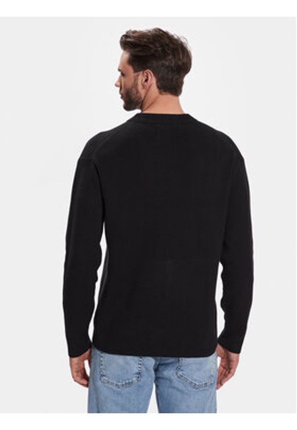 Calvin Klein Jeans Sweter J30J322859 Czarny Regular Fit. Kolor: czarny. Materiał: bawełna