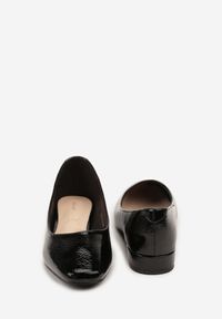 Renee - Czarne Czółenka Lakierowane Vices z Wkładką ze Skóry Naturalnej Naliorelle. Okazja: na co dzień. Kolor: czarny. Materiał: skóra, lakier. Styl: casual, elegancki #7