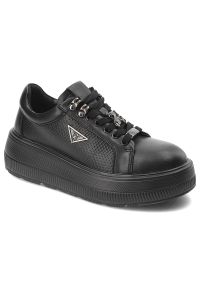 Czarne Sneakersy Filippo Modne Obuwie Damskie Na Platformie. Okazja: na spacer, na co dzień. Zapięcie: sznurówki. Kolor: czarny. Materiał: skóra, jeans. Obcas: na platformie. Styl: sportowy, elegancki, casual