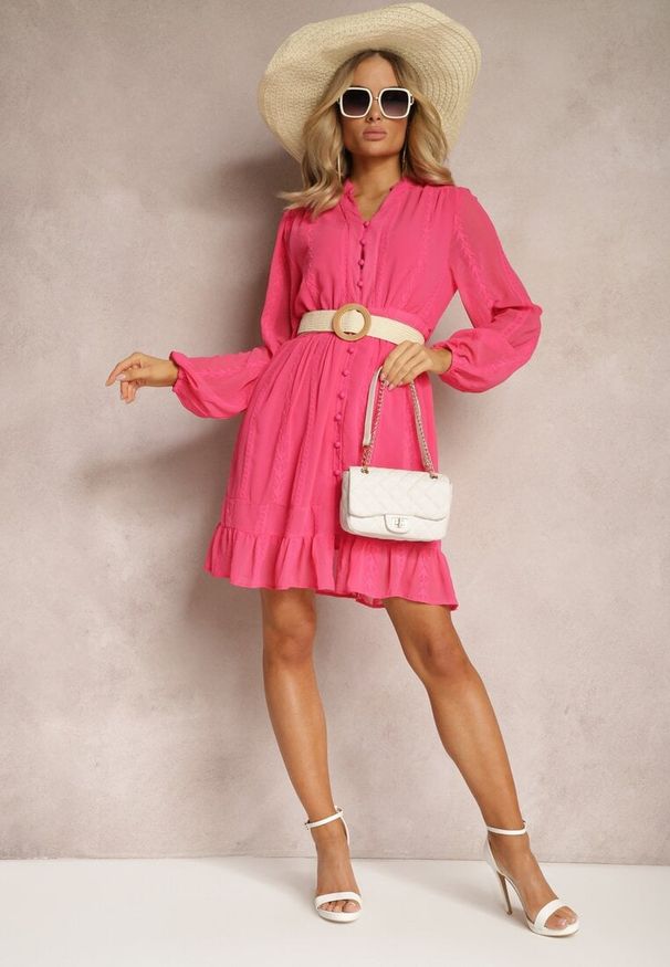 Renee - Fuksjowa Sukienka Merrinni. Kolor: różowy. Materiał: tkanina. Wzór: haft. Styl: boho, klasyczny