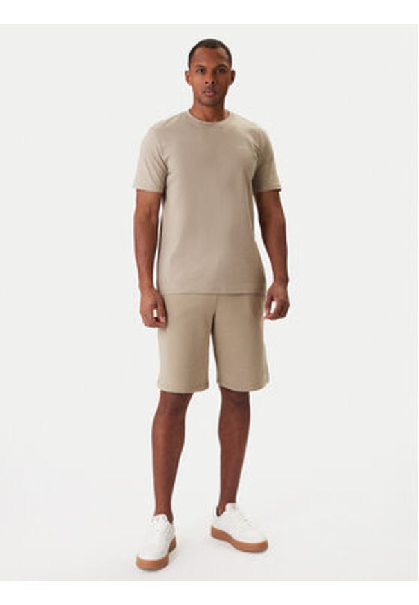 Guess T-Shirt Z6RI17 I3Z14 Beżowy Regular Fit. Kolor: beżowy. Materiał: bawełna