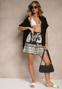 Renee - Czarne Wiskozowe Szorty High Waist z Motywem Roślinnym Mirenalia. Okazja: na co dzień, na imprezę. Stan: podwyższony. Kolor: czarny. Materiał: wiskoza. Sezon: lato. Styl: klasyczny, casual, elegancki