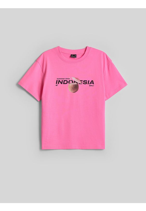 4f - 4F T-shirt loose z nadrukiem damski - różowy M. Okazja: na co dzień. Kolor: różowy. Materiał: materiał, bawełna, dzianina. Wzór: nadruk. Styl: casual