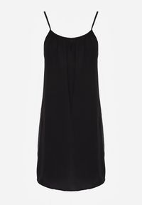 Renee - Czarna Casualowa Sukienka z Wiskozy o Prostym Kroju z Ramiączkami z Regulacją Wilantia. Okazja: na co dzień. Kolor: czarny. Materiał: wiskoza. Długość rękawa: na ramiączkach. Wzór: kolorowy. Typ sukienki: proste. Styl: casual #8