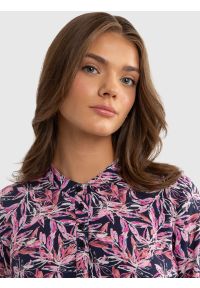 Big-Star - Sukienka dziewczęca wiskozy z motywem kwiatowym Poluna 000. Okazja: na co dzień, na spacer. Typ kołnierza: kołnierzyk stójkowy. Kolor: wielokolorowy. Wzór: kwiaty. Typ sukienki: proste. Materiał: wiskoza. Długość rękawa: krótki rękaw. Sezon: jesień. Styl: casual, elegancki #4