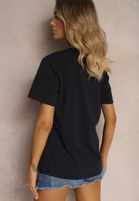 Renee - Czarny Casualowy T-shirt z Bawełny Ozdobiony Tropikalnym Motywem Adrinea. Okazja: na co dzień. Kolor: czarny. Materiał: bawełna. Wzór: aplikacja. Styl: casual #5