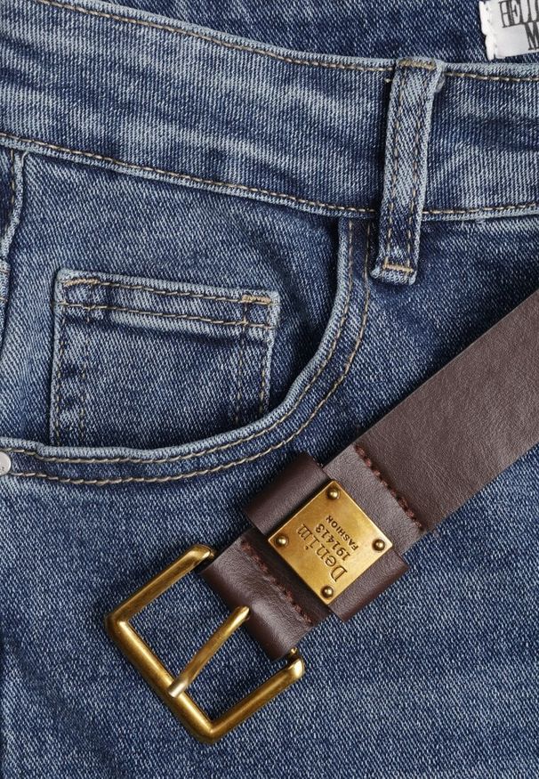 Born2be - Niebieskie Szerokie Jeansy z Bawełną i Domieszką Wiskozy z Wysokim Stanem Crianise. Okazja: na co dzień. Stan: podwyższony. Kolekcja: plus size. Kolor: niebieski. Styl: casual, klasyczny