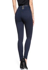 Lee - SPODNIE DAMSKIE LEE SCARLETT SUPER HIGH BLACK INDIGO L30LELLJ