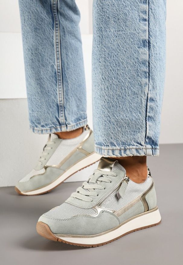 Renee - Jasnozielone Sneakersy Ozdobione Suwakiem i Metalicznymi Wstawkami Alua. Okazja: na co dzień. Kolor: zielony. Materiał: jeans. Wzór: aplikacja. Sezon: wiosna, lato