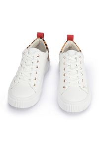 Wittchen - Damskie sneakersy skórzane z wzorem w cętki białe. Kolor: biały. Materiał: skóra. Wzór: motyw zwierzęcy, jednolity, gładki #4