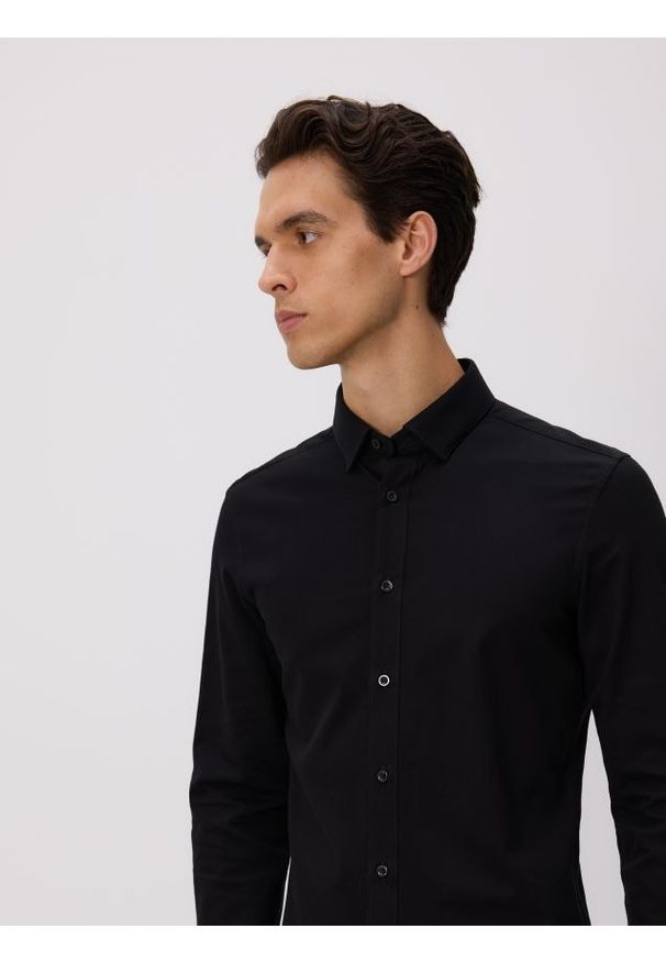Reserved - Bawełniana koszula super slim fit - czarny. Kolor: czarny. Materiał: bawełna