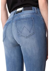 Wrangler - WRANGLER SUPER SKINNY SUMMER LAKE W29JPV86B. Stan: podwyższony