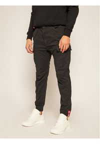 Alpha Industries Joggery Airman 188201 Czarny Tapered Fit. Kolor: czarny. Materiał: bawełna #1