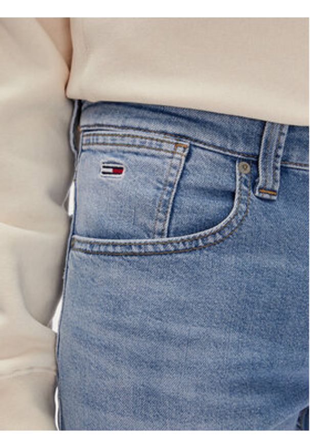 Tommy Jeans Szorty jeansowe Ronnie DM0DM20962 Niebieski Slim Fit. Kolor: niebieski. Materiał: bawełna