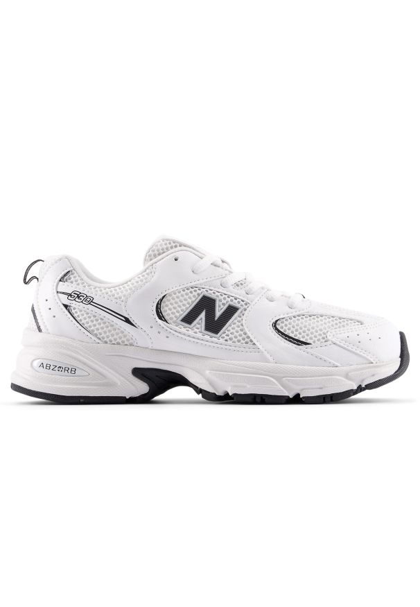 Buty dziecięce New Balance GR530CF – białe. Okazja: na uczelnię, na co dzień. Kolor: biały. Materiał: guma, materiał, syntetyk. Szerokość cholewki: normalna